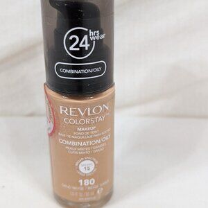 Revlon Sand Beige Foundation